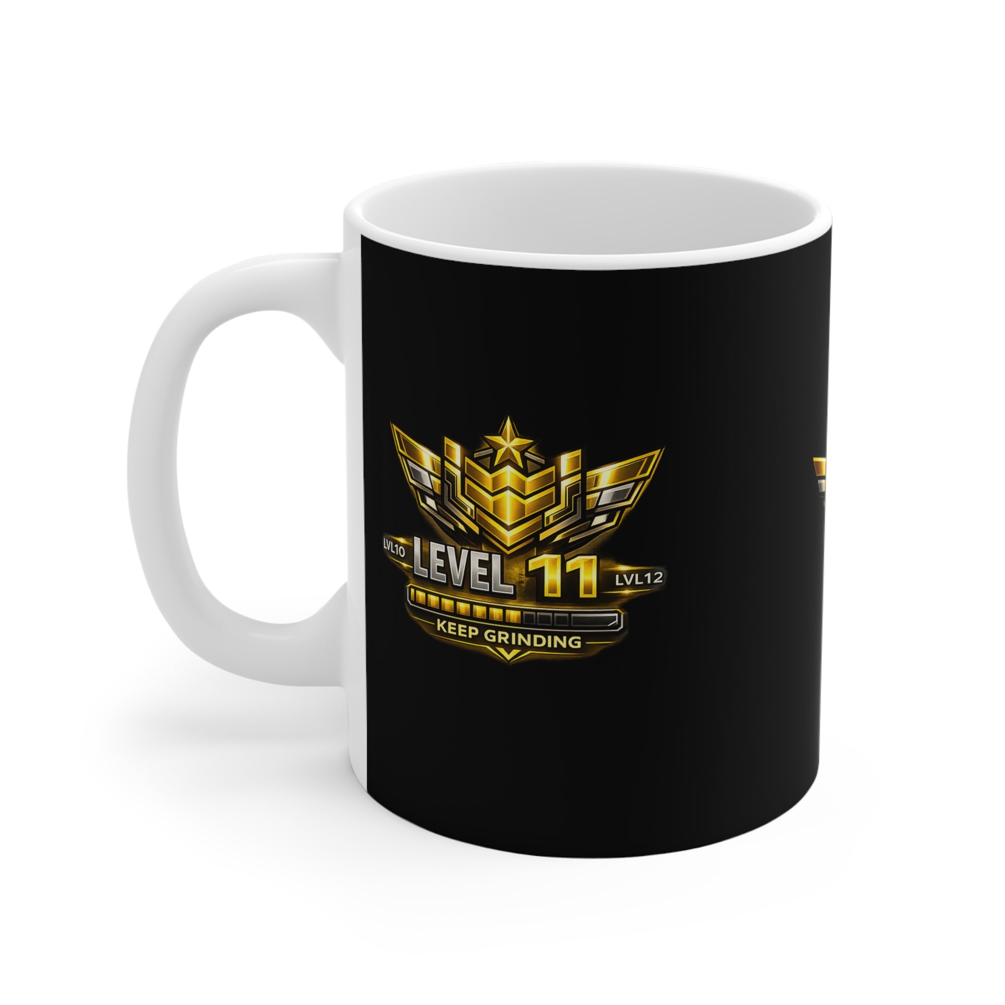 Level 11 Gaming Mug — Gold Badge "Keep Grinding" Ceramic Coffee Cup