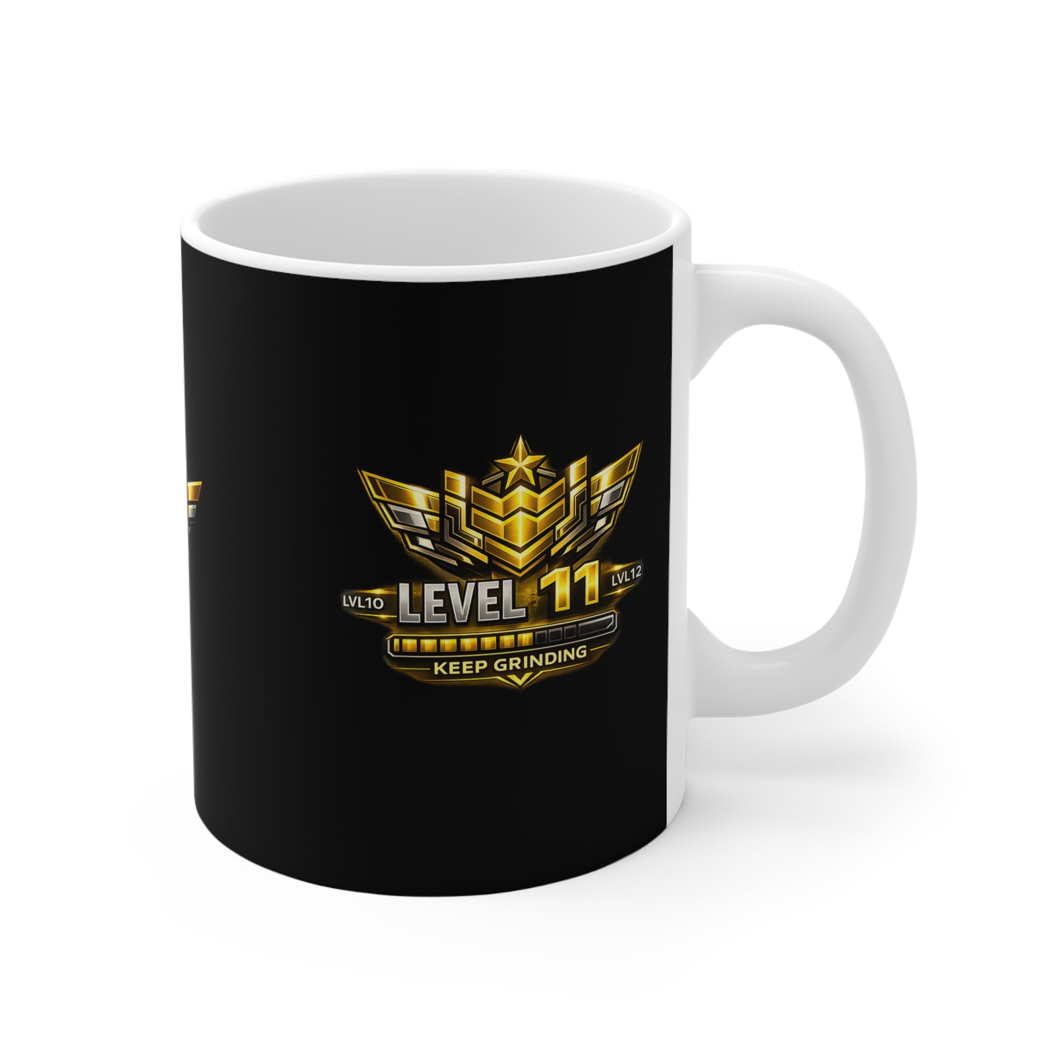Level 11 Gaming Mug — Gold Badge "Keep Grinding" Ceramic Coffee Cup