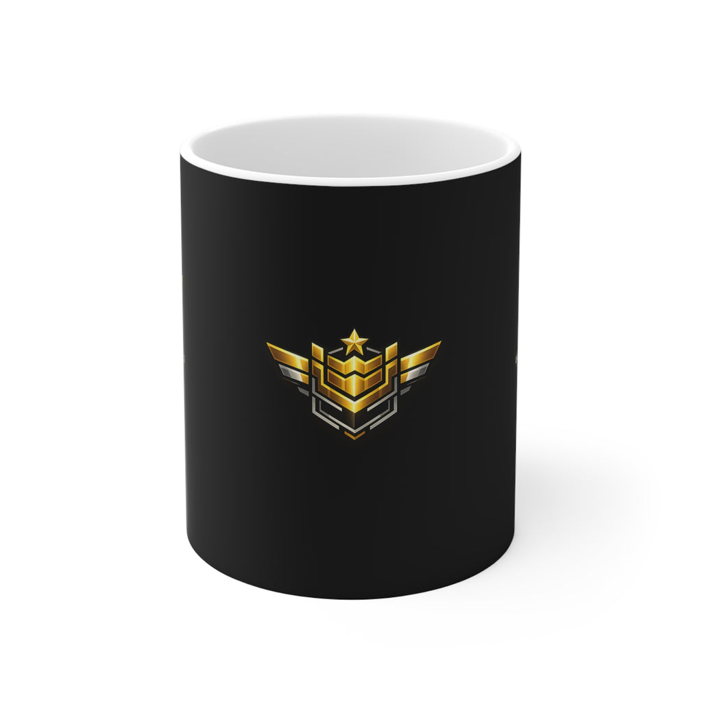 Level 11 Gaming Mug — Gold Badge "Keep Grinding" Ceramic Coffee Cup